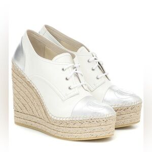 Gucci Metallic Calfskin Pilar Cap Toe Logo Espadrille Wedge White Silver